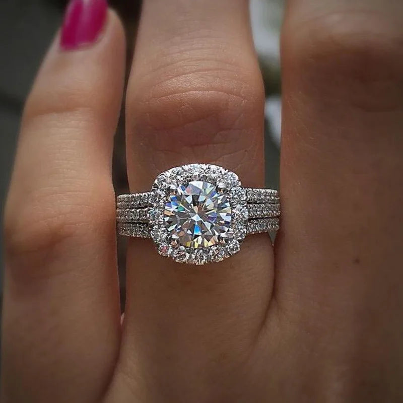 Elegant Moissanite Sparkle Ring