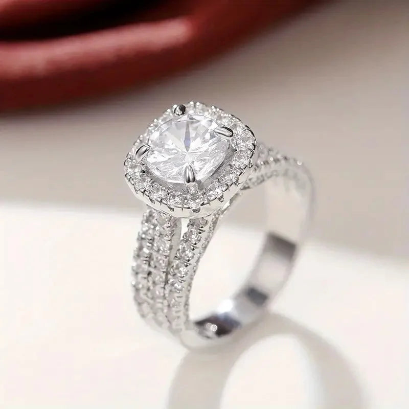 Elegant Moissanite Sparkle Ring